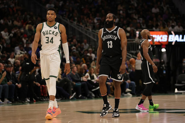 NBA: Giannis Antetokounmpo makes injury return as Milwaukee Bucks beat Brooklyn  Nets - BBC Sport