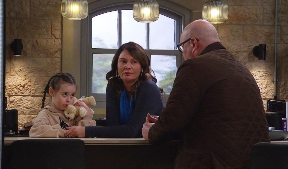 eve, chas dingle, paddy kirk, emmerdale