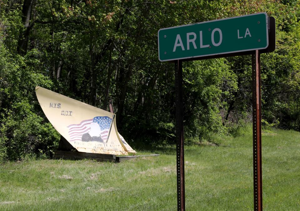 A snowplow blade marks the entrance to Arlo Lane in Cortlandt Manor, on the way to the Town of Cortlandt Highway Division Environmental Services site, where the alleged illegal dumping took place.