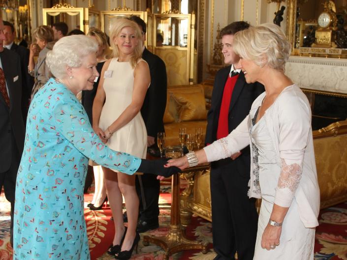 La reine Elizabeth rencontre Helen Mirren