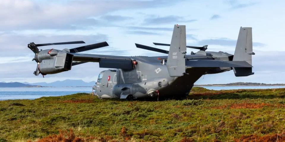 A US Air Force CV-22B in Norway after making an emergency landing in August 2022. <em>Forsvaret</em>