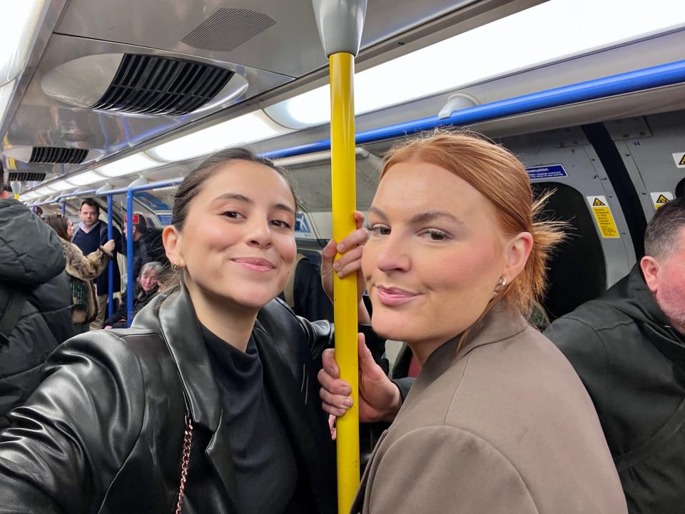 Maria and Hannah took the tube during LFW.