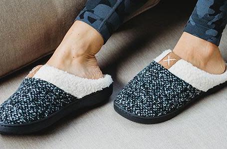 A vos chaussons ! Pour passer l'hiver au chaud, exit les pieds nus. (Photo : Amazon)