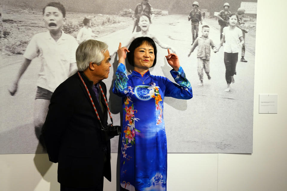 MILAN, ITALY - MAY 05: Nick Ut and Kim Phuc attend the Press Preview of the Exhibition 