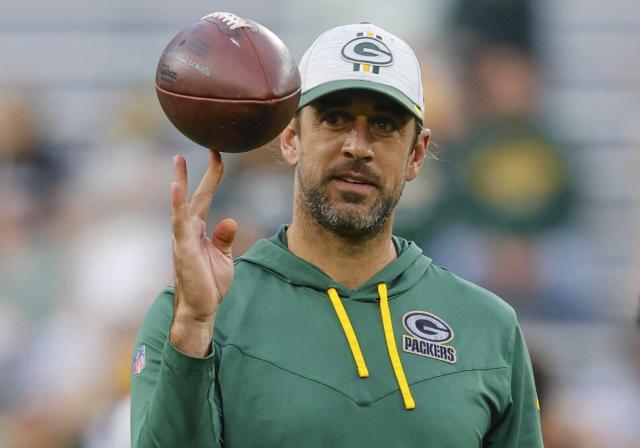 Quick rundown of Aaron Rodgers' weekly press conference