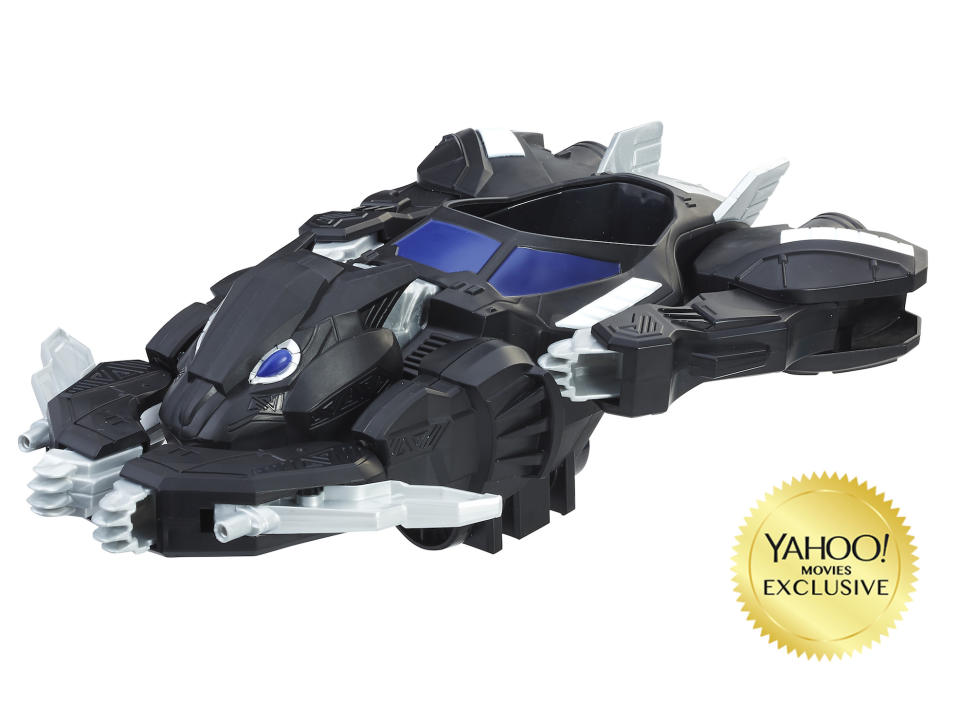 <p>The Panther Jet is perhaps the most intriguing of the new toys, introducing a morphing vehicle that borrows a page from Batman’s playbook. (Photo: Hasbro) </p>