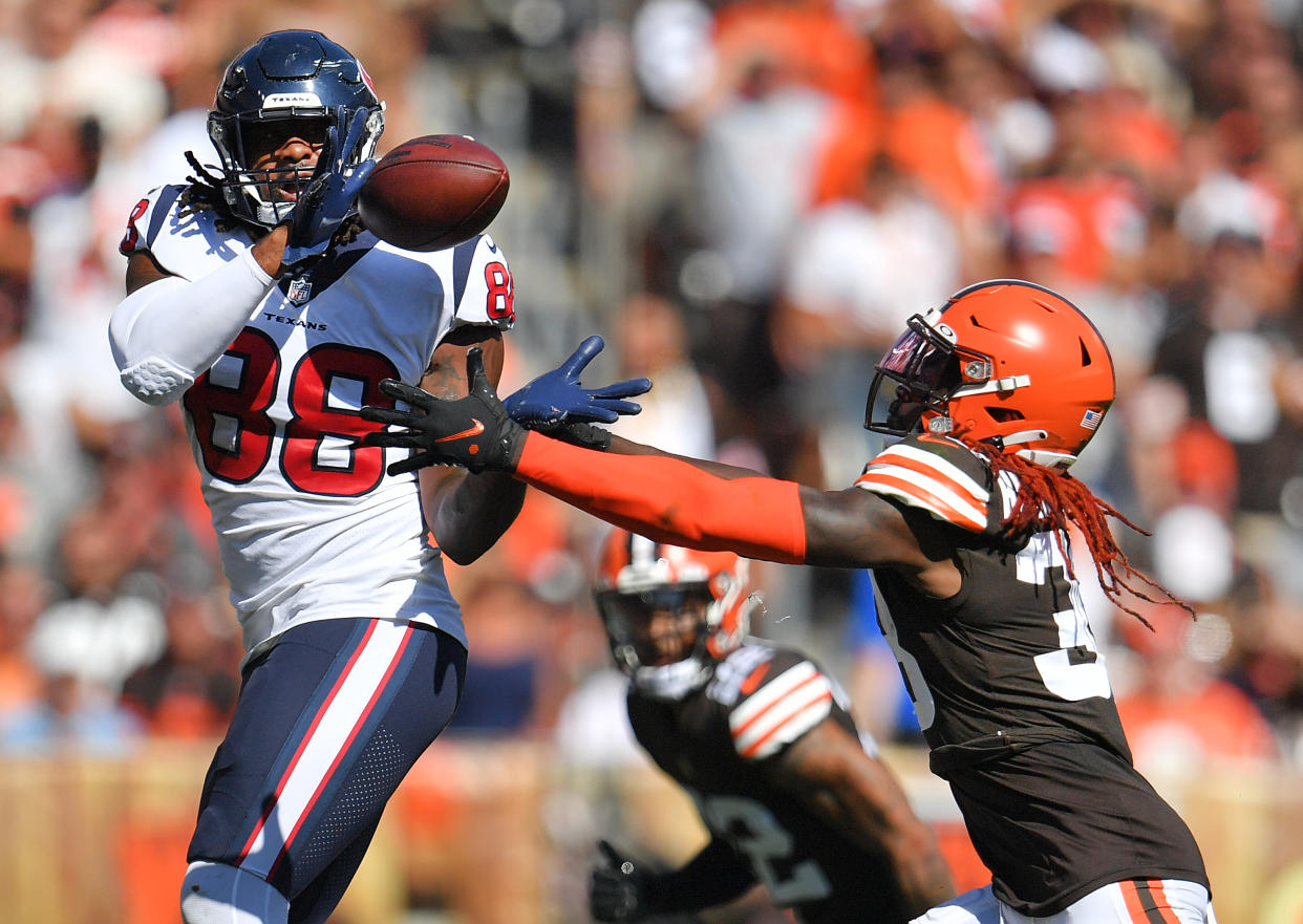 Tight end Jordan Akins (88) of the Houston Texans got a weird taunting penalty. (Photo by Jason Miller/Getty Images)