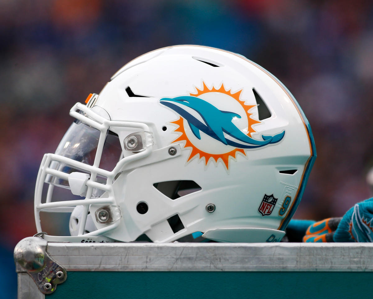 Miami Dolphins Add Depth to Practice Squad with Signing of Byron