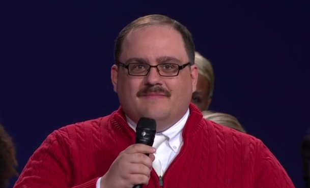 The story behind debate star Ken Bone’s famous red sweater will make you say, “Awww”