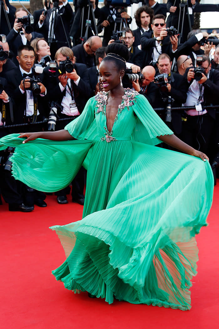 <p>This gorgeous actress is doing it her own way yet again, playing her way down the red carpet in this stunning green gown.<br><br><a rel="nofollow" href="https://au.entertainment.yahoo.com/video/watch/27911891/lupita-nyongo-in-her-green-gucci-gown-at-the-2015-cannes-film-festival/" data-ylk="slk:Watch Lupita in action on the Cannes red carpet;elm:context_link;itc:0;sec:content-canvas" class="link ">Watch Lupita in action on the Cannes red carpet</a></p>