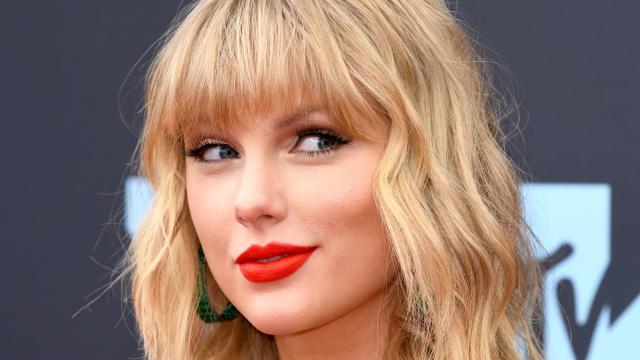 See Taylor Swift's 32nd Birthday Party Photos