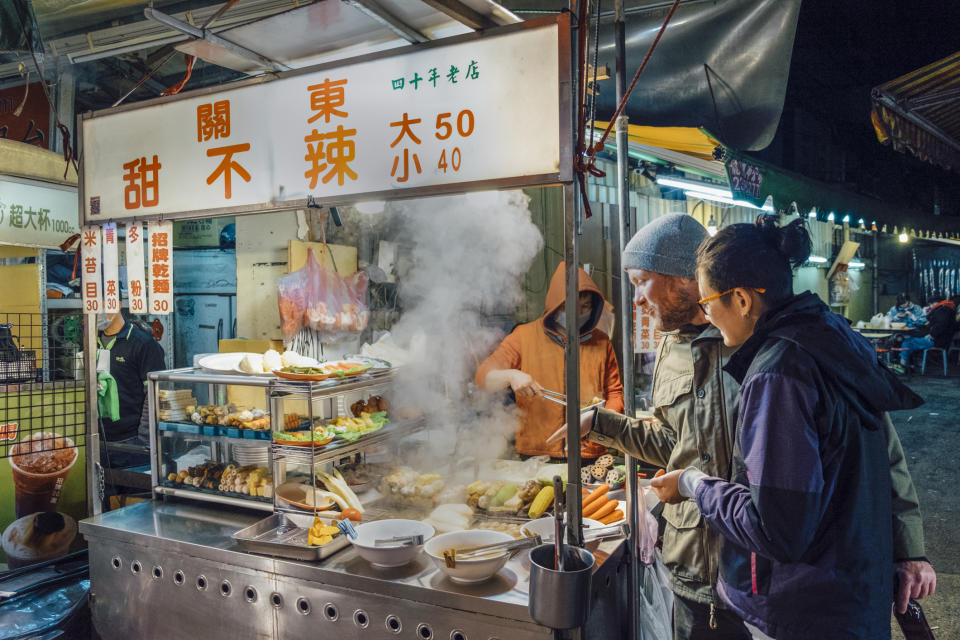 入境香港｜港府進一步放寬防疫措施！入境香港航班搜索量增長2,004%首位竟然非日本城市？