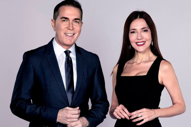 Rodolfo Barili y Cristina Pérez, una de las últimas parejas de noticieros en despedirse de la pantalla