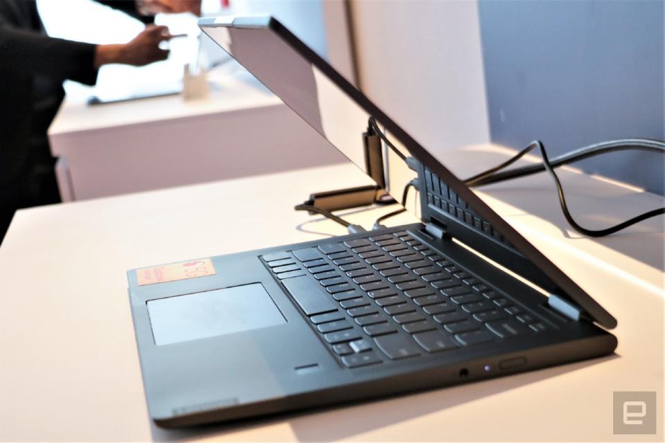 Lenovo "Project Limitless" 5G laptop hands-on

Cherlynn Low / Engadget