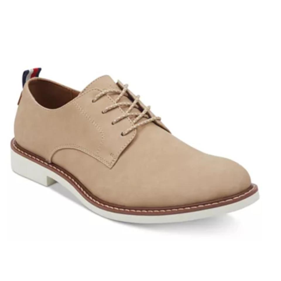 Tommy Hilfiger Men's Garson Oxfords. (Photo: Macy's)