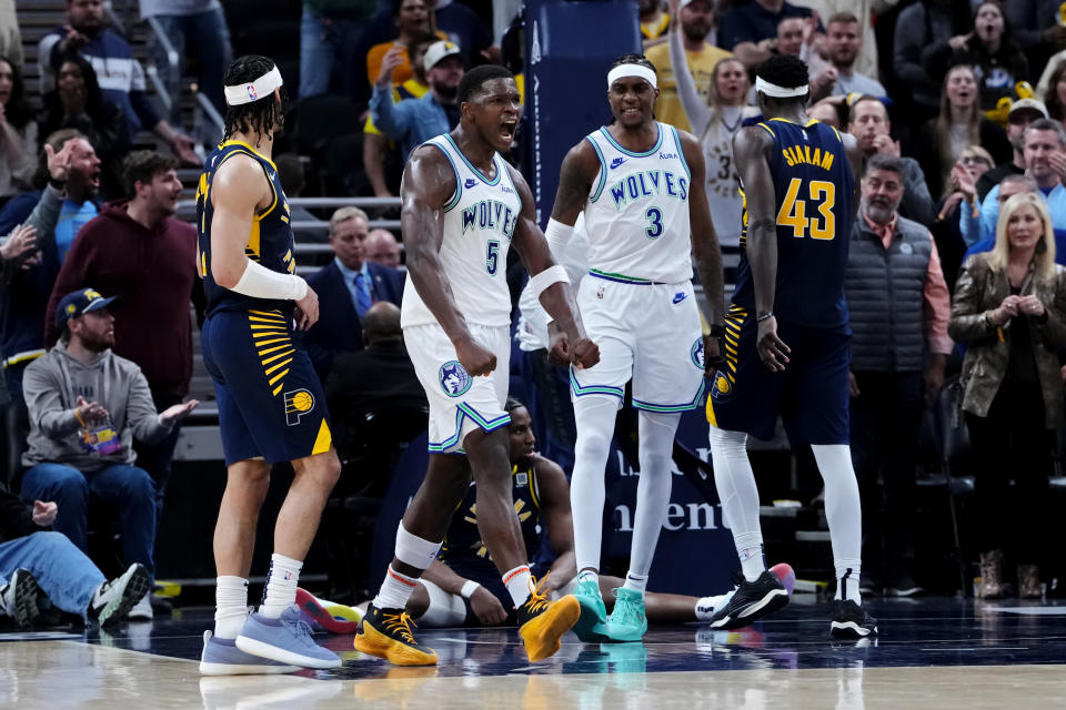 Anthony Edwards（灰狼5號）搏命演出絕殺追魂鍋。（NBA Photo by Dylan Buell/Getty Images）