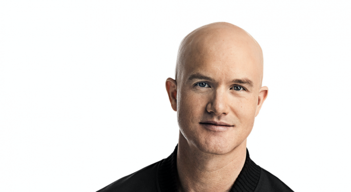 Coinbase è nei guai? Il CEO Brian Armstrong chiarisce