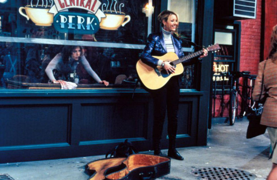 Lisa Kudrow - Phoebe Buffay