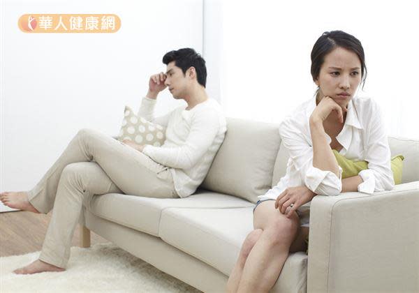 男女交談目的大不同　吵架時這樣做不鬧翻