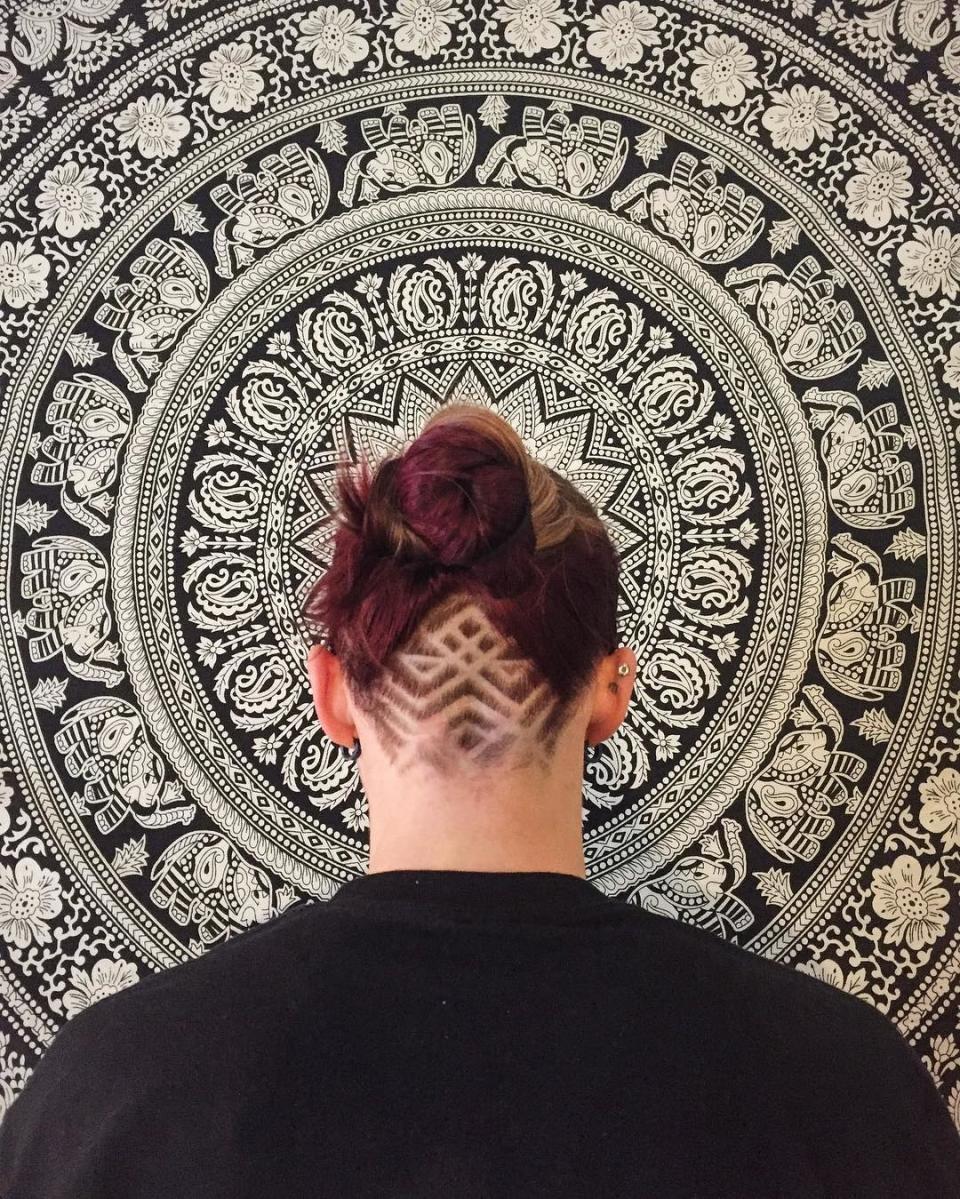 Undercut Hairstyle Idea: Geometric Pattern