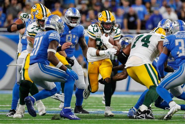 9 images from the Packers' NFC North-clinching win over the Lions