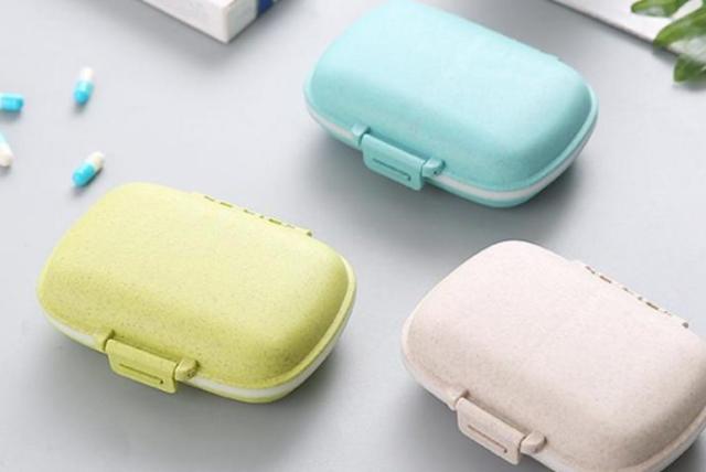 Pill Organizer with Case for Travel