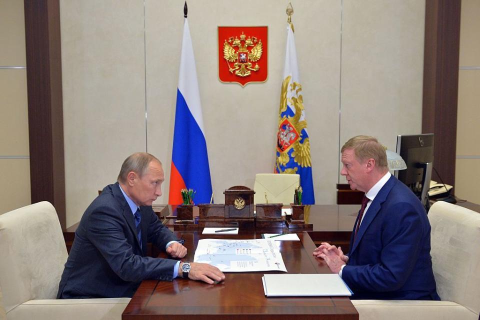 Russian President Vladimir Putin (L) meets with Anatoly Chubais, then head of Rosnano, a state nanotechnology firm, at the Novo-Ogaryovo residence outside Moscow on Nov. 7, 2016. (ALEXEI DRUZHININ/AFP via Getty Images)