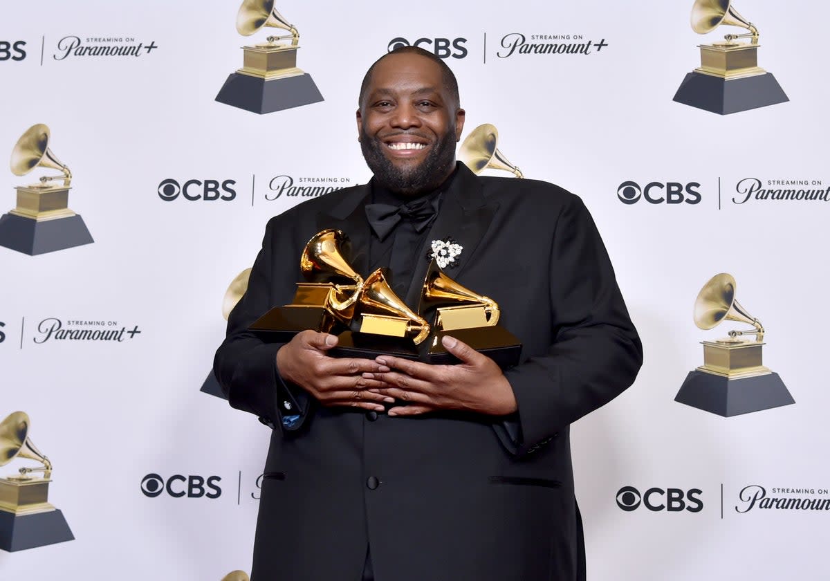 Killer Mike with his three Grammys (AP)
