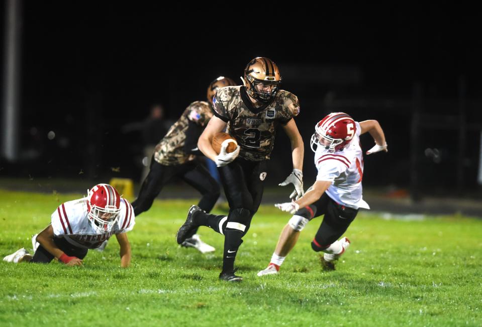 River View running back Cruz Mobley breaks through the Sheridan defense en route to a 65-yard touchdown run on Friday night in Warsaw.