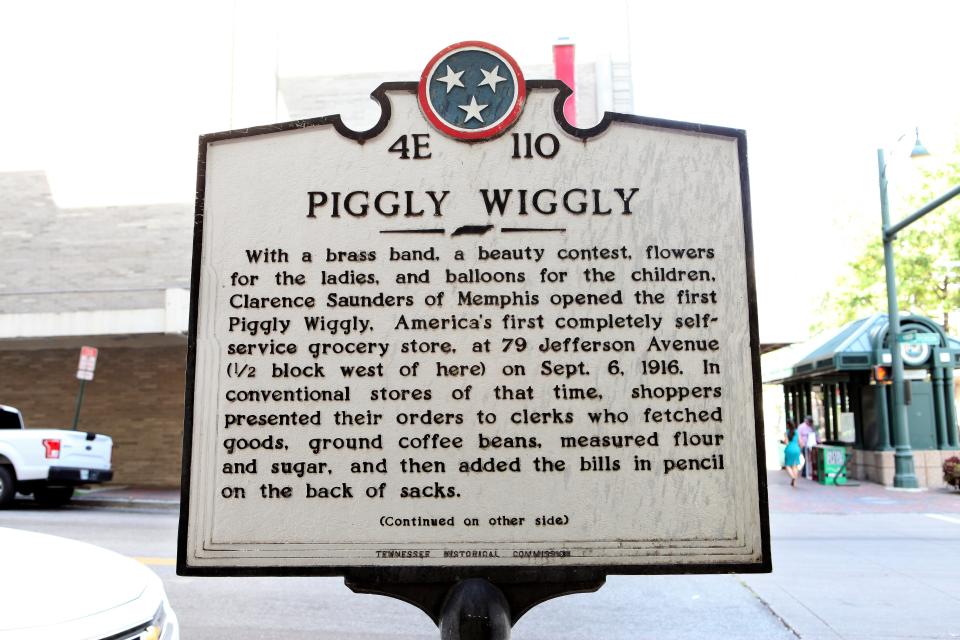 MEMPHIS - OCTOBER 04:  Piggly Wiggly Building site historical marker in Memphis, Tennessee on October 4, 2016.  (Photo By Raymond Boyd/Getty Images)