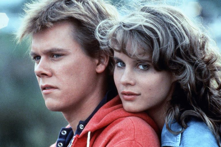 Con Lori Singer en el megaéxito que lanzó su carrera en 1984: Footloose (1984)