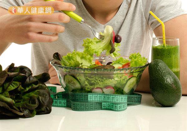 燙青菜好健康？「水炒法」保留植物營素素