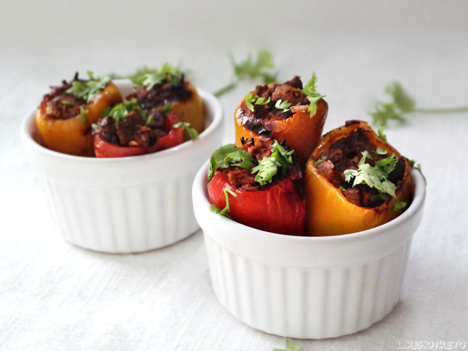 <p>Like Hot Keto</p><p><strong>Get the recipe: <a href="https://likehotketo.com/fajita-stuffed-baby-peppers" rel="nofollow noopener" target="_blank" data-ylk="slk:Fajita Stuffed Baby Peppers;elm:context_link;itc:0;sec:content-canvas" class="link ">Fajita Stuffed Baby Peppers</a></strong></p>