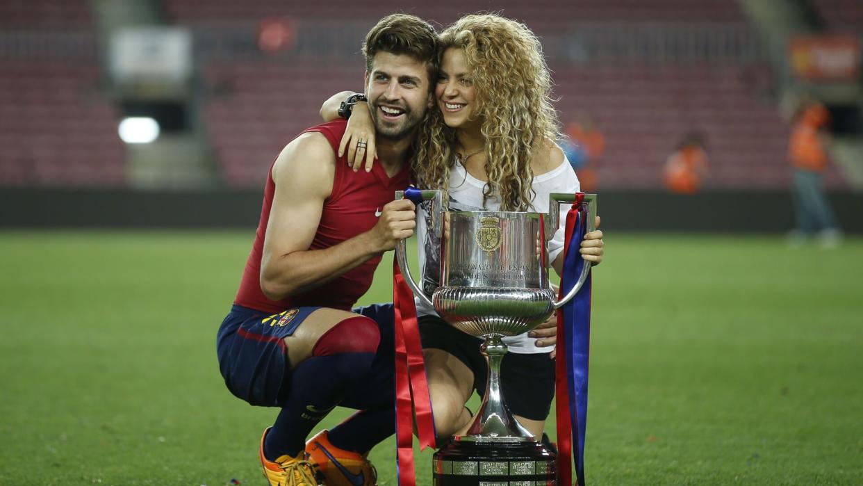 Fc Barcelona's Gerard Pique (l) with His Girlfriend Colombian Singer Shakira Celebrates His Team's Victory Over Athletic Bilbao at the End of the Spanish King's Cup Final Match at Camp Nou Stadium in Barcelona Spain 30 May 2015 Spain BarcelonaSpain Soccer King's Cup - May 2015.