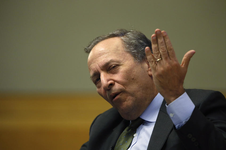 Harvard University President Emeritus Larry Summers speaks during a panel discussion on financial crises at the International Monetary Fund (IMF) Jacques Polak Annual Reasearch Conference in Washington, November 8, 2013.  REUTERS/Jonathan Ernst    (UNITED STATES - Tags: POLITICS BUSINESS)