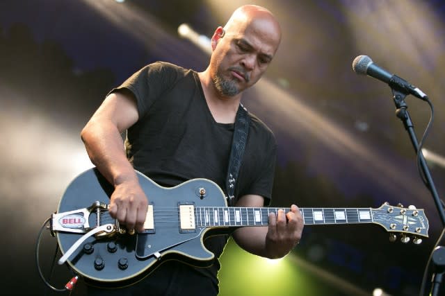 Pixies Guitarist Joey Santiago Has Entered Rehab