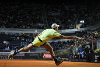 Tommy Paul of the United States returns the ball to Nicolas Jarry of Chile during their tennis semifinal match at the Italian Open tennis tournament, in Rome, Friday, May 17, 2024. (AP Photo/Andrew Medichini)