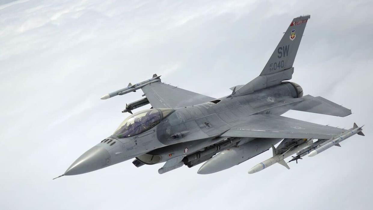 An F-16 fighter jet. 