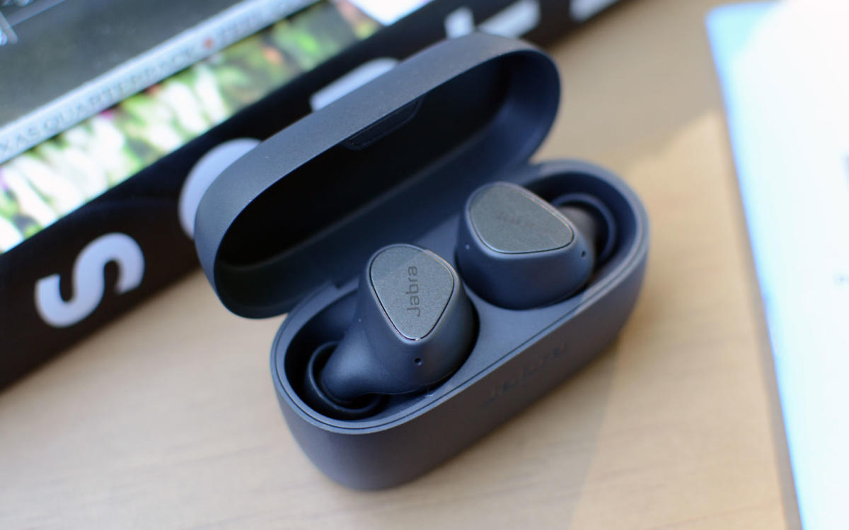 Jabra Elite 3 in Ear True Wireless Earbuds Noise Isolating with 4