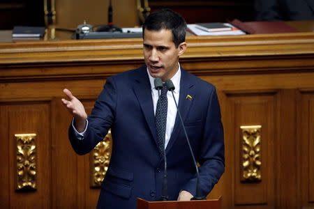 Juan Guaidó, legislador del Partido Voluntad Popular y nuevo presidente de la Asamblea Nacional, habla en el Congreso en Caracas. 5 de enero de 2019. REUTERS/Manaure Quintero