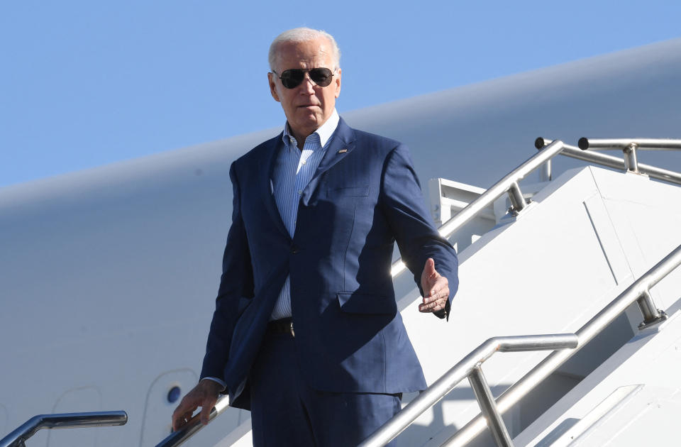 US President Joe Biden disembarks Air Force One at Chicago Rockford International Airport in Rockford, Illinois, on November 9, 2023. (Photo by OLIVIER DOULIERY / AFP) (Photo by OLIVIER DOULIERY/AFP via Getty Images)