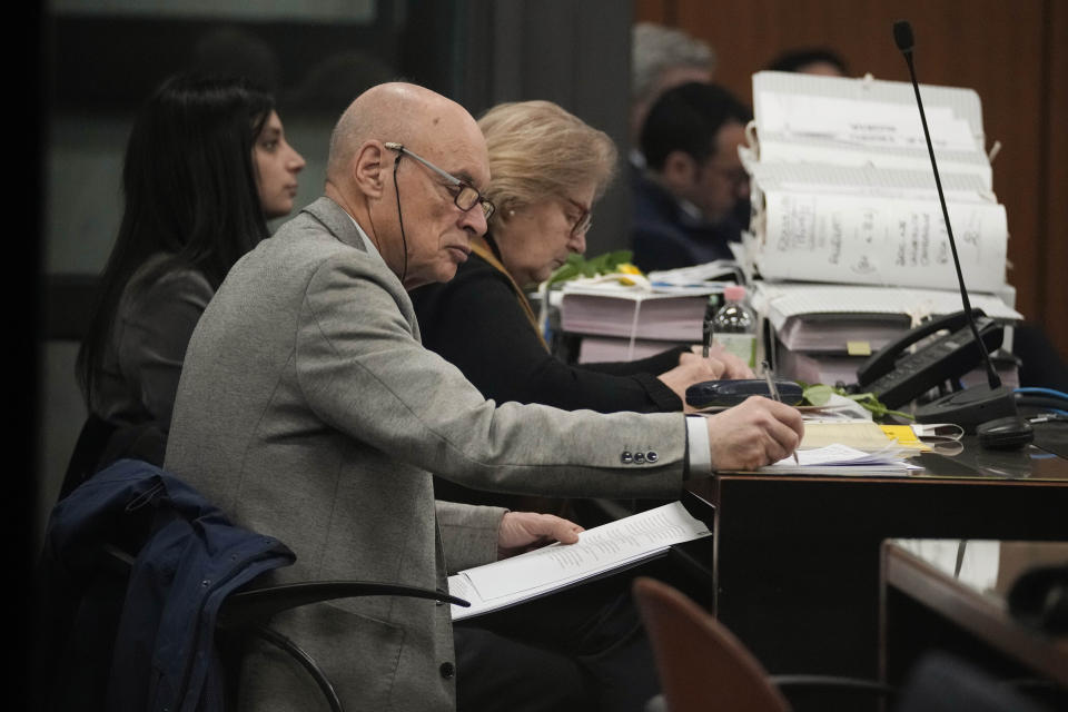 Claudio Regeni and his wife Paola attend the start of the trial for the killing of Cambridge University researcher Giulio Regeni, at the Rome's court, Tuesday, Feb. 20, 2024. Four high-level Egyptian security officials are going on trial in absentia in a Rome court, accused in the 2016 abduction, torture and slaying of an Italian doctoral student in Cairo. (AP Photo/Andrew Medichini)