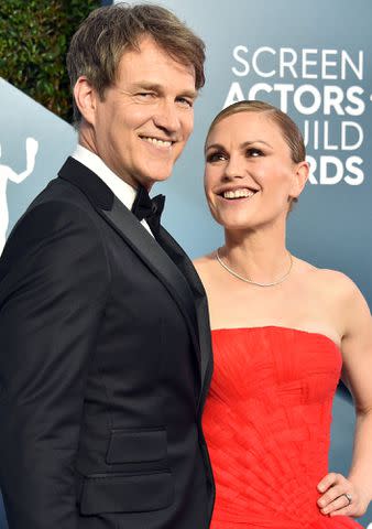 <p>Gregg DeGuire/Getty</p> Stephen Moyer and Anna Paquin attend the 26th Annual Screen ActorsÂ Guild Awards on January 19, 2020 in Los Angeles, California.