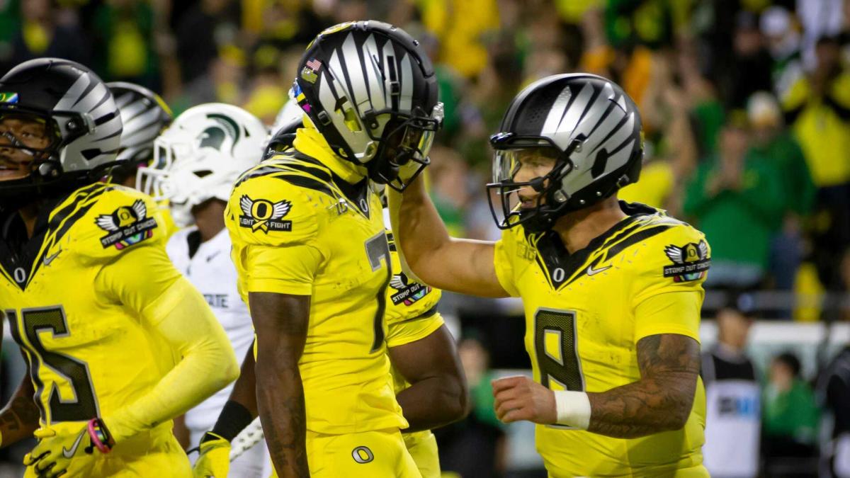 Dillon Gabriel and Jordan James led No. 6 Oregon to a 31-10 win over Michigan State