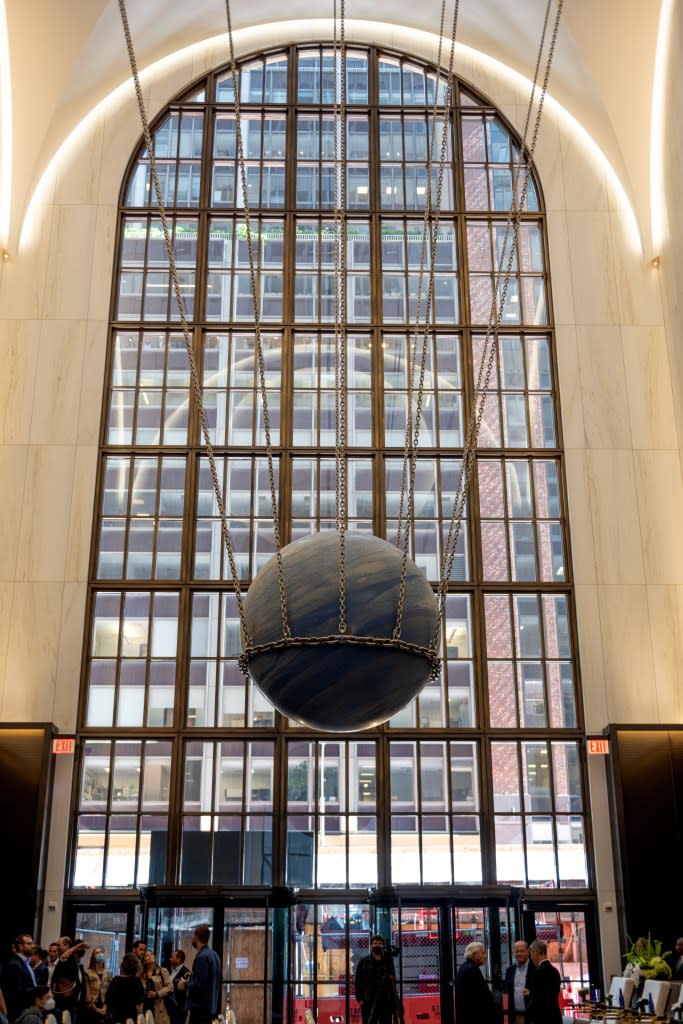 Lobby at 550 Madison Ave. Getty Images