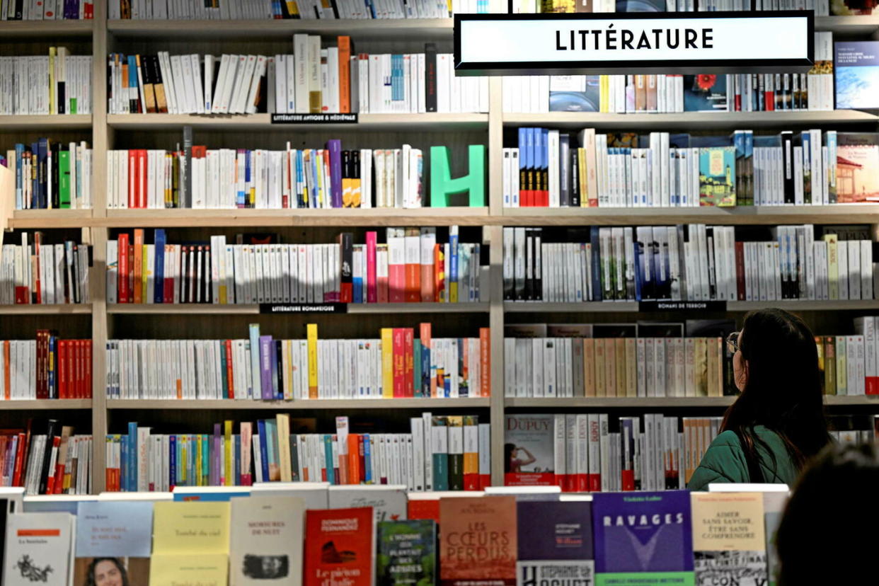 La librairie Le hall du livre à Nancy (Meurthe-et-Moselle), en novembre 2023.  - Credit:Alexandre Marchi/MaxPPP/PhotoPQR/L'Est Républicain