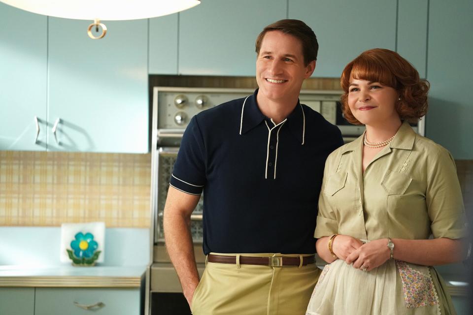 Sam Jaeger as Rob and Ginnifer Goodwin as Beth-Ann in "Why Women Kill."