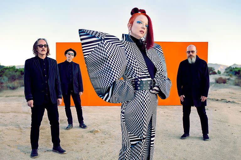 Shirley Manson y Garbage están de vuelta con un disco muy crítico: No Gods No Masters