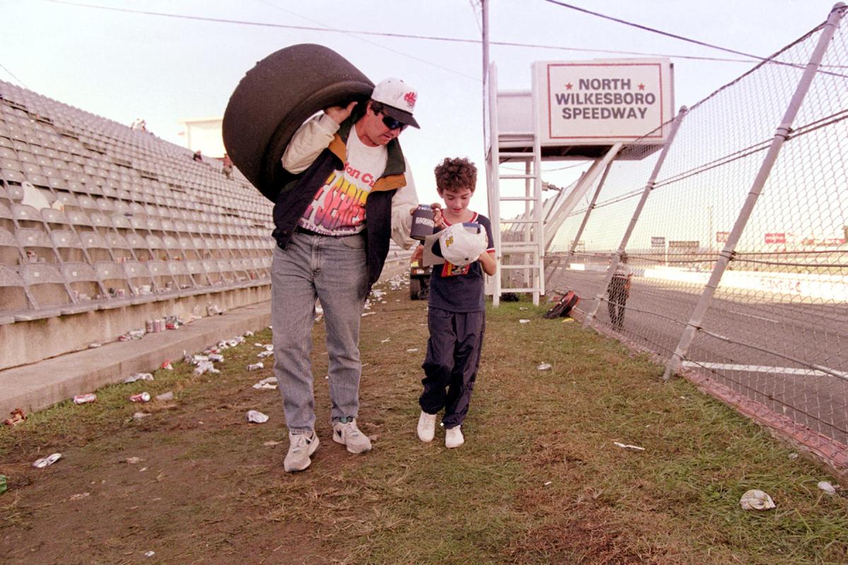 Was Sie wissen sollten und warum NASCAR North Wilkesboro verlassen hat