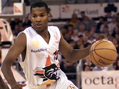 Born in Dallas, Texas, Grace appeared briefly for Atlanta Hawks in 1993 before later becoming an Australian citizen while playing in the NBL.